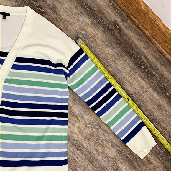 Talbots Womens Sweater Cardigan Size M Cream & Blue Stripes Academia Preppy Boxy - Picture 11 of 14